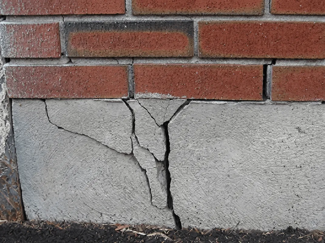 Concrete foundation with serious structural damage in Las Vegas, NV